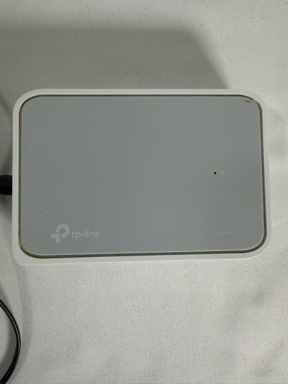 TP-Link White and Light Gray 5-Port Ethernet Switch